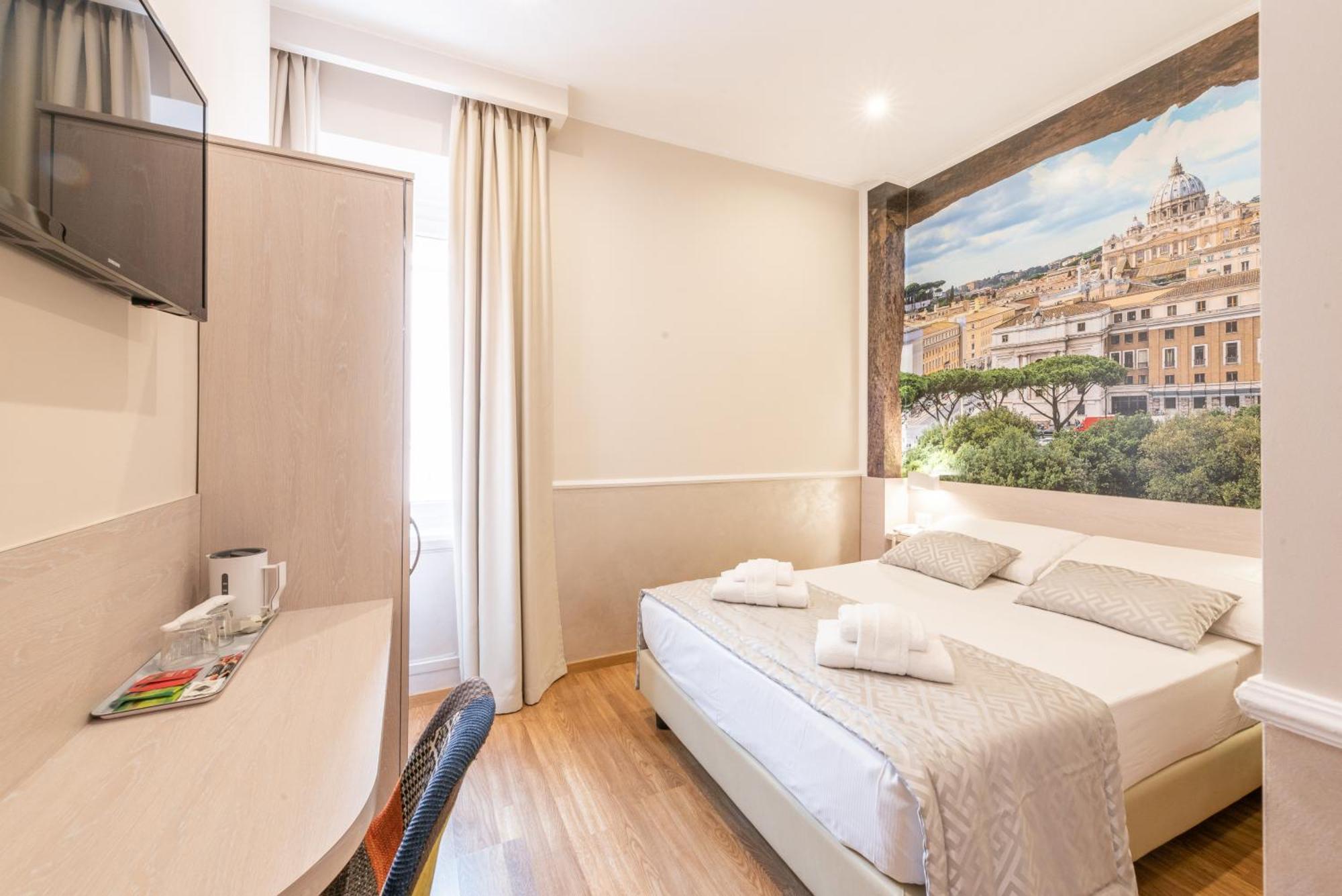 Top Floor Colosseo Guesthouse Rome Bagian luar foto
