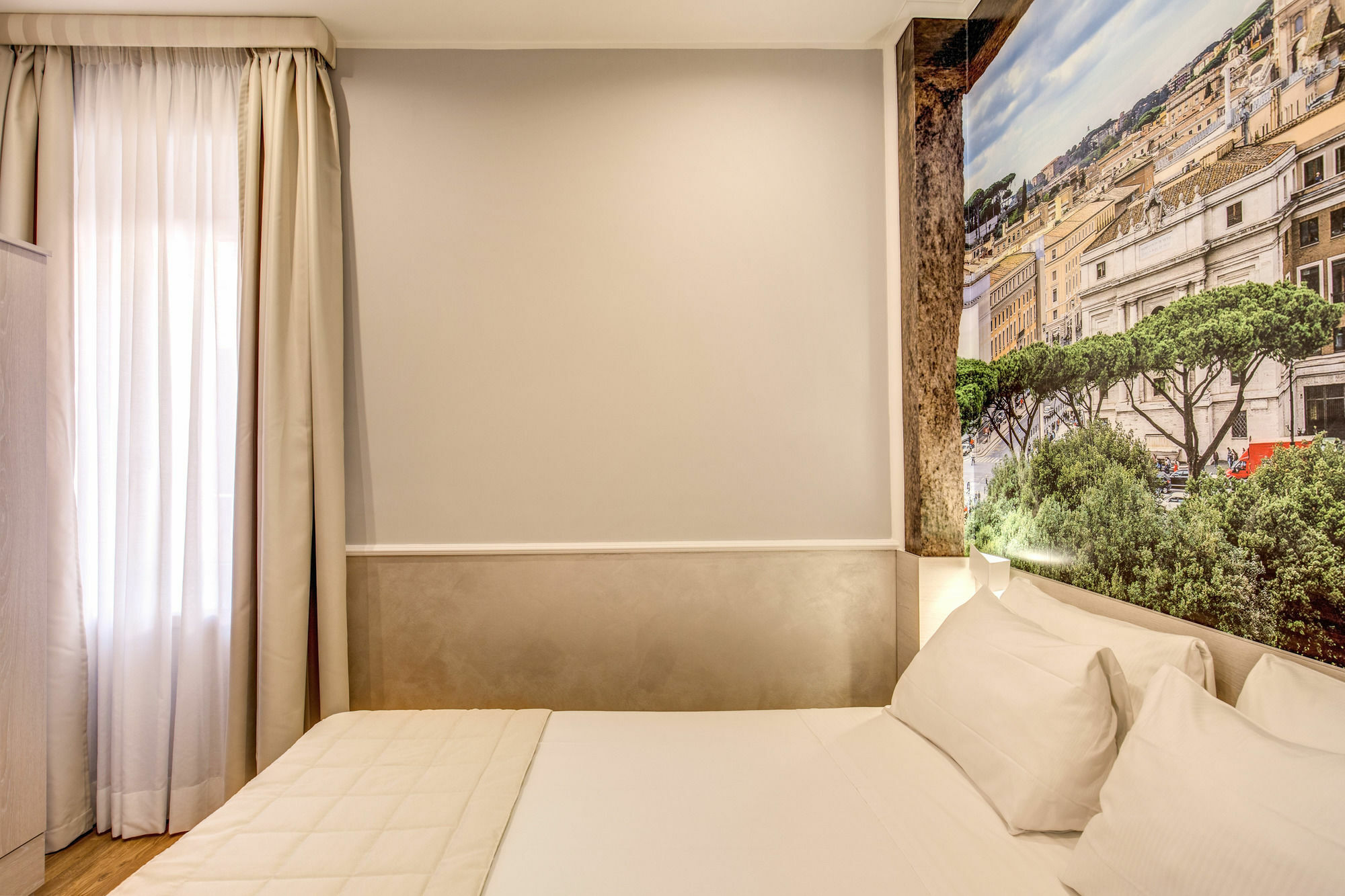 Top Floor Colosseo Guesthouse Rome Bagian luar foto
